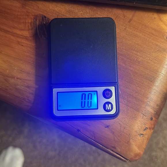Digital scale used maybe three times - Picture 3 of 6